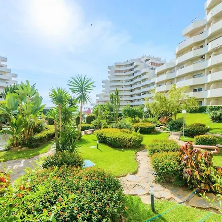 Benal 905 En Primera Linea De Playa / Beachfront Benalmadena